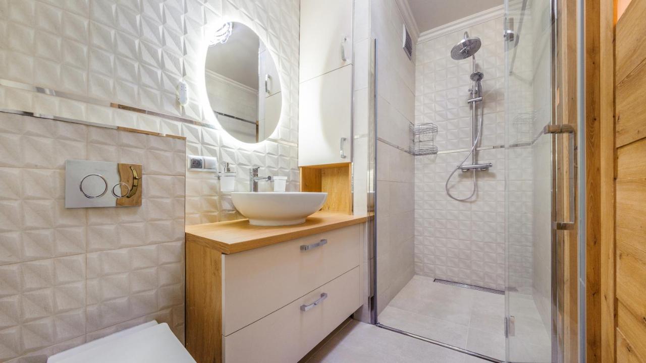 Apartament Z 1 Sypialnia Retro Deluxe 60 F Perlowa Przystan - Holiday City كولوبرزيغ المظهر الخارجي الصورة